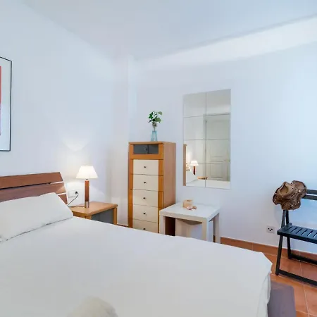 Charming Golf, Pool And Private Parking 아파트